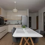 Stunning In Διαμέρισμα Baška Voda